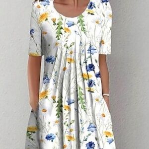 NWOT Just Fashion Now T-shirt size L Midi Dress Short Sleeved Floral Pockets